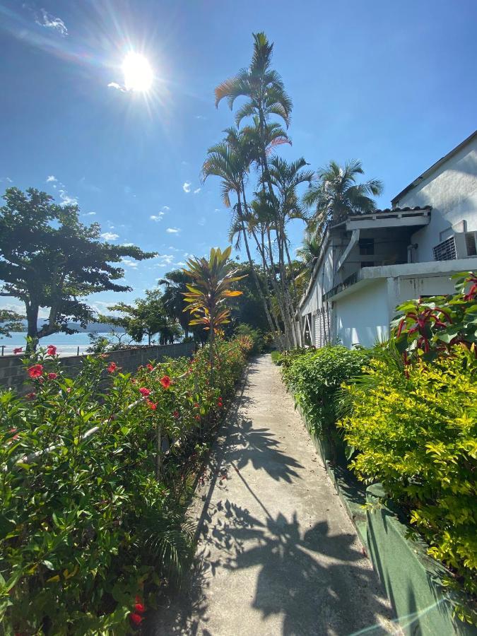Vista O Mar E Pe Na Areia - Toninhas Apartamento *